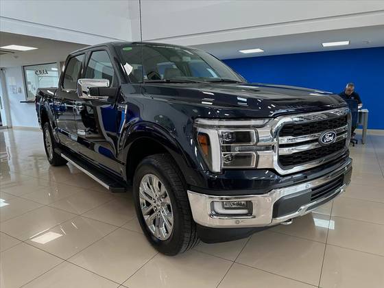 FORD F-150 5.0 V8 GASOLINA CD LARIAT FX4 AUTOMÁTICO